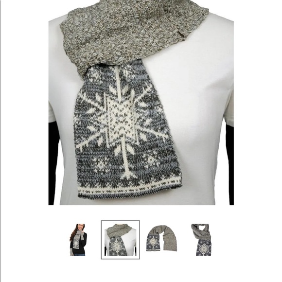 Scarf - Picture 4 of 4